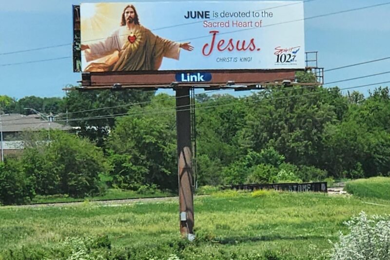 Campanha de Billboard do Sagrado Coração em Nebraska, EUA