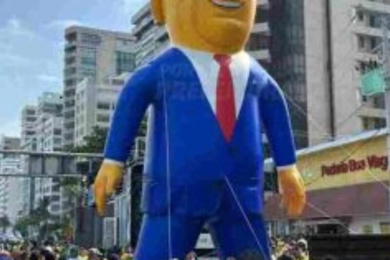 No Recife, ato no 7 de setembro tem boneco gigante de Trump erguido por apoiadores de Bolsonaro