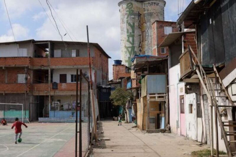 Alvo de operação na Favela do Moinho é irmã de traficante e se apresentava como líder comunitária
