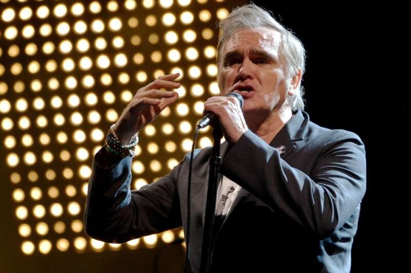 Descubra por que Morrissey está vendendo toda sua parte nos The Smiths