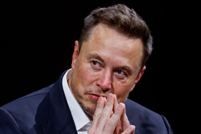 Musk pode ter bônus de US$ 1 trilhão; veja o pacote de benefícios da Tesla