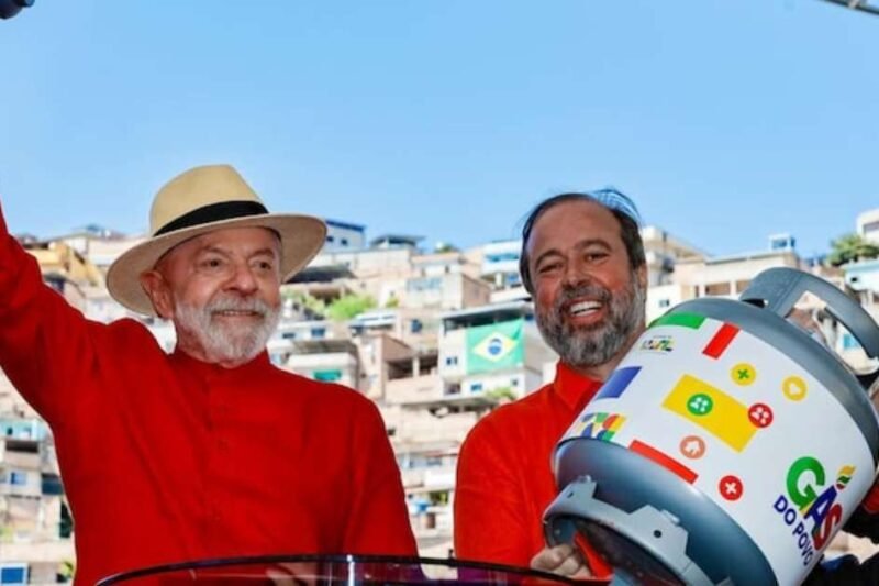 Lula entra na ofensiva para barrar avanço da anistia e Centrão se divide sobre saída do governo