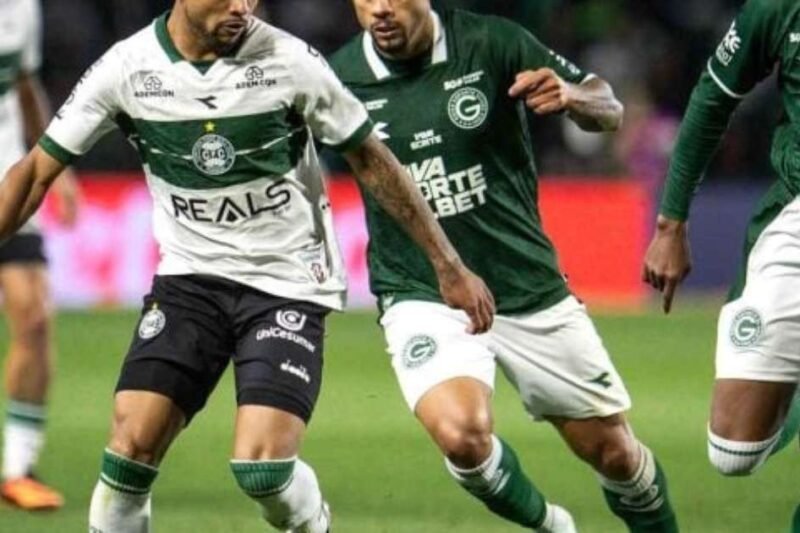 Coritiba e Goiás empatam em jogo que termina em confusão e expulsões