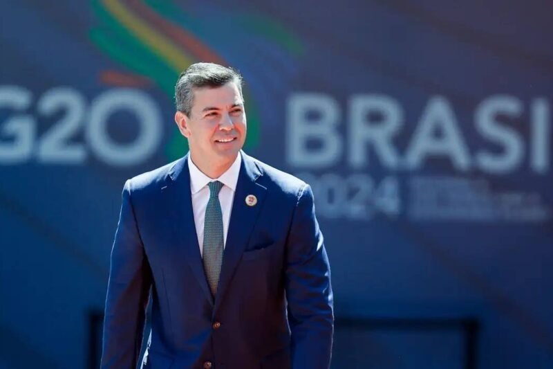 Presidente do Paraguai decreta feriado após classificação do país à Copa de 2026