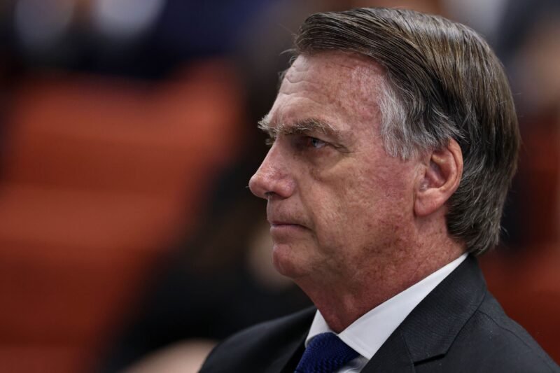 Visitas a Bolsonaro podem continuar durante julgamento