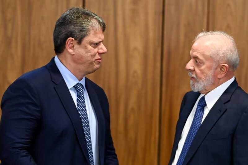 Real Time: Lula tem 42% e Tarcísio, 40% em cenário de 1º turno