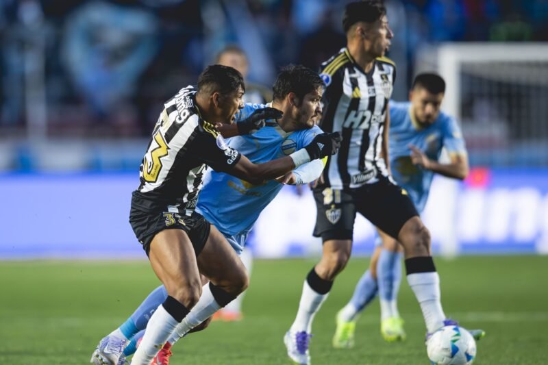 Com um a mais, Atlético-MG sofre empate do Bolívar pela Sul-Americana