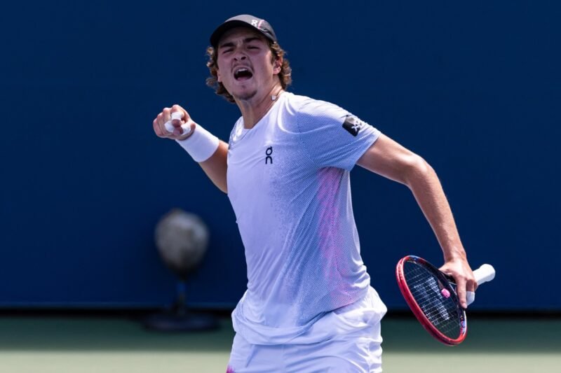 Fonseca estreia no ATP da Basileia contra ‘gigante’ que bateu recorde com saque